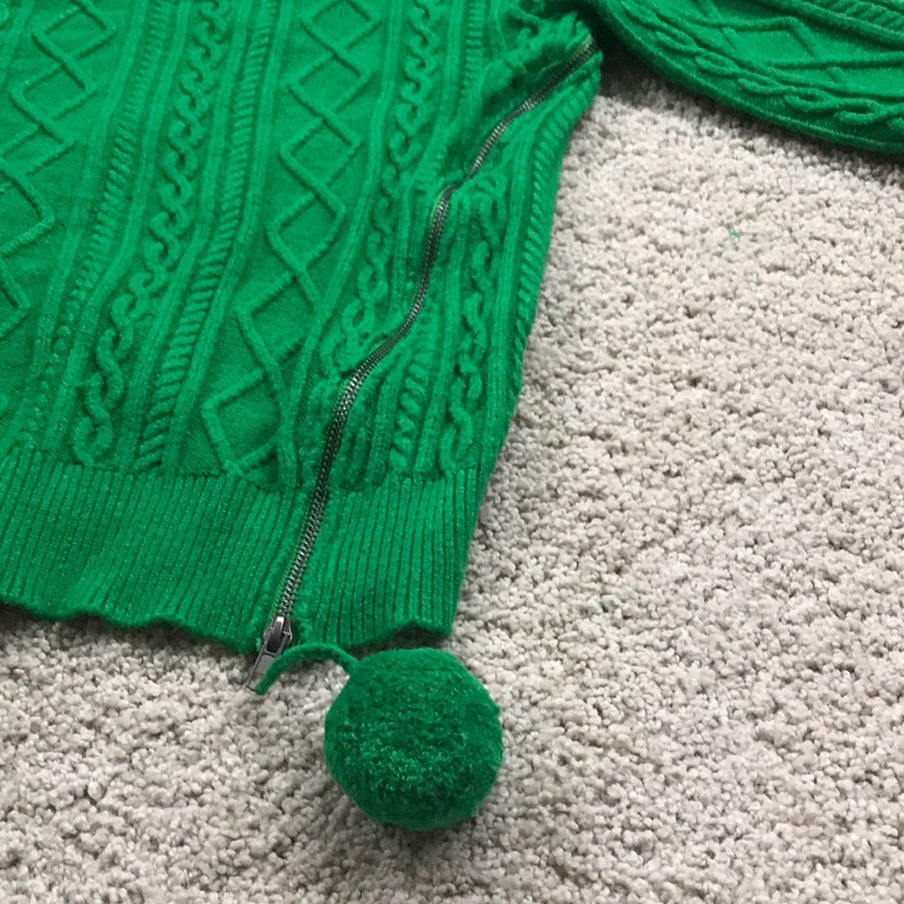 Pullover Sweater - image 7